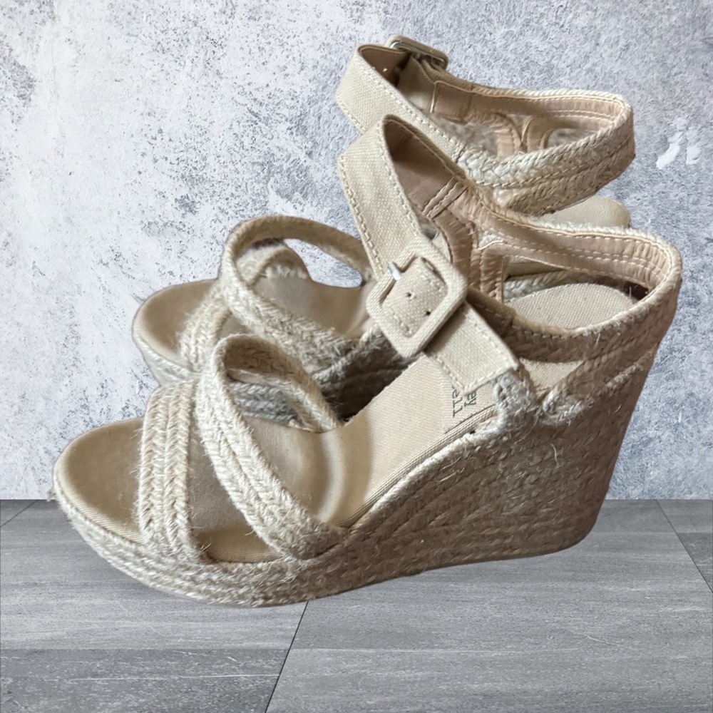 Jeffrey Campbell Soffia Jute Wedge Espadrille sandals. NWOB
